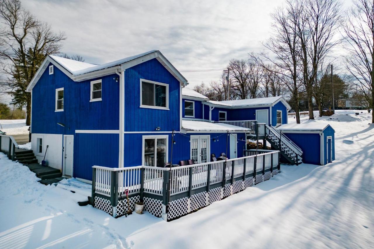 Poconos 2Bd - Peaceful Lakeside Retreat! Henryville Exterior photo